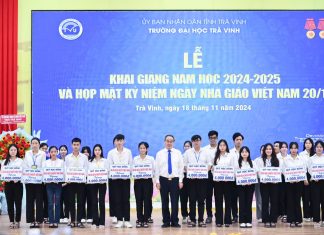 Tra Vinh University awards over 3.5 billion VND in scholarships at 2024-2025 academic year opening ceremony
